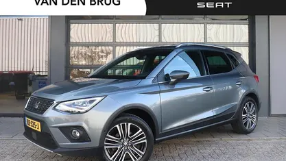 Grijs Occasion 2018 Seat Arona XCELLENCE SUV | € 14.845 (Eerlijke prijs)