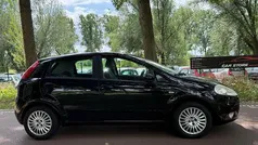 Zwart Gebruikt 2006 Fiat Grande Punto Hatchback | € 1.399 (Eerlijke prijs)