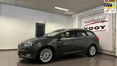 Grijs, metallic lak Gebruikt 2018 Ford Focus Titanium Stationwagen | € 10.950 (Eerlijke prijs)