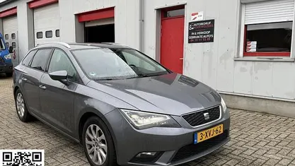 Grijs Gebruikt 2014 Seat Leon ST Style Stationwagen | € 5.450 (Super prijs)