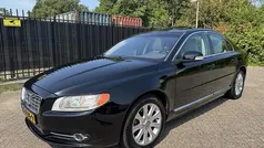 Zwart, metallic lak Gebruikt 2010 Volvo S80 Momentum Sedan | € 7.950 (Eerlijke prijs)
