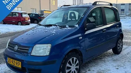 Blauw Gebruikt 2005 Fiat Panda Dynamic Hatchback | € 1.277 (Goede deal)