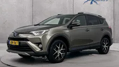 Gebruikt 2017 Toyota RAV4 Hybrid SUV | € 20.900 (Goede deal)
