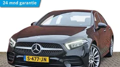 Zwart Gebruikt 2023 Mercedes A250 AMG line Sedan | € 33.900 (Eerlijke prijs)