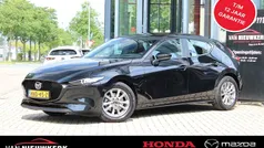 Zwart Gebruikt 2024 Mazda 3 Prime-Line Hatchback | € 24.900 (Goede deal)
