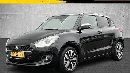 Zwart Gebruikt 2020 Suzuki Swift Hatchback | € 15.450 (Eerlijke prijs)