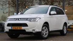 Wit Gebruikt 2013 Mitsubishi Outlander Intense SUV | € 10.995 (Eerlijke prijs)