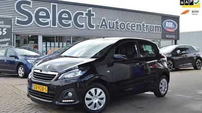 Zwart Gebruikt 2018 Peugeot 108 Active Hatchback | € 7.400 (Eerlijke prijs)