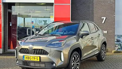Groen Gebruikt 2025 Toyota Yaris Cross Edition SUV | € 28.900 (Eerlijke prijs)