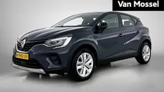 Blauw Gebruikt 2022 Renault Captur Zen SUV | € 17.935 (Eerlijke prijs)