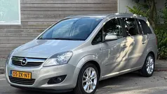 Grijs Gebruikt 2008 Opel Zafira Cosmo MPV | € 1.950 (Eerlijke prijs)