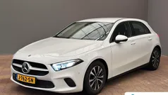 Wit Gebruikt 2020 Mercedes A160 Business Hatchback | € 20.395 (Eerlijke prijs)