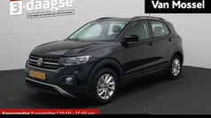 Zwart Gebruikt 2021 VW T-Cross Life SUV | € 18.900 (Eerlijke prijs)