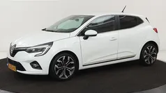 Gebruikt 2021 Renault Clio V Intens Hatchback | € 10.400 (Eerlijke prijs)