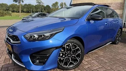 Occasion Kia ProCeed GT-Line 140 PK (102 kW) 2024 Blauw Hatchback