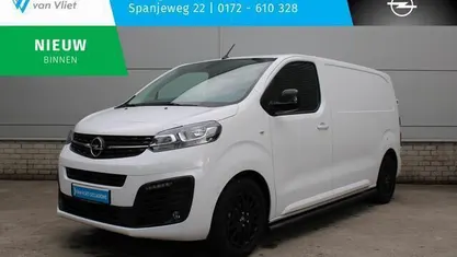 Gebruikt 2023 Opel Vivaro S MPV | € 22.900 (Eerlijke prijs)