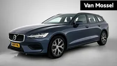 Blauw Gebruikt 2024 Volvo V60 Stationwagen | € 37.900 (Super prijs)