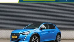 Blauw Gebruikt 2021 Peugeot e-208 GT Hatchback | € 18.935 (Eerlijke prijs)