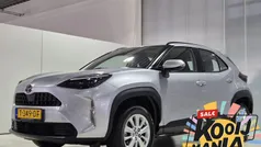 Grijs Gebruikt 2023 Toyota Yaris Cross Active SUV | € 25.749 (Eerlijke prijs)