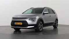 Grijs Gebruikt 2024 Kia Niro SUV | € 37.435 (Eerlijke prijs)