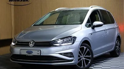 Occasion 2018 VW Golf Sportsvan Highline MPV | € 19.841 (Eerlijke prijs)