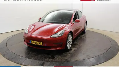 Occasion Tesla Model 3 Long Range AWD 366 kW (498 PK) 2019 Rood, metallic lak Sedan