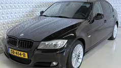 Zwart Gebruikt 2010 BMW 320 Sedan | € 4.999 (Eerlijke prijs)