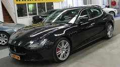 Zwart, metallic lak Gebruikt 2015 Maserati Ghibli Coupé | € 29.950 (Goede deal)