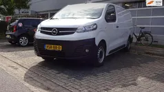 Wit Gebruikt 2022 Opel Vivaro-e Combi Edition Van | € 21.995 (Eerlijke prijs)
