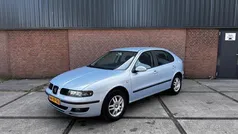 Gebruikt 2005 Seat Leon Stella Hatchback | € 1.399 (Eerlijke prijs)