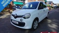 Wit Gebruikt 2015 Renault Twingo Expression Hatchback | € 7.300 (Eerlijke prijs)