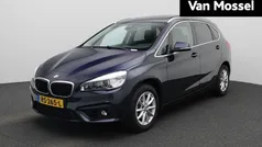 Blauw Gebruikt 2018 BMW 218 Executive Stationwagen | € 17.900 (Goede deal)