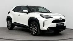 Wit Gebruikt 2023 Toyota Yaris Cross SUV | € 28.999 (Eerlijke prijs)