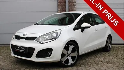 Gebruikt 2013 Kia Rio Plus Hatchback | € 8.250 (Eerlijke prijs)