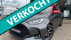 Grijs Gebruikt 2021 Toyota Yaris Hybrid Hatchback | € 21.995 (Eerlijke prijs)