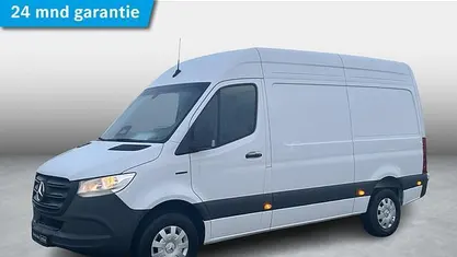 Wit Occasion 2024 Mercedes E-Sprinter Van | € 49.950 (Super prijs)
