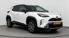 Wit Gebruikt 2023 Toyota Yaris Cross Business Edition SUV | € 28.999 (Eerlijke prijs)