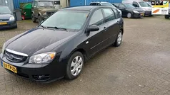Zwart Gebruikt 2007 Kia Cerato LX Hatchback | € 1.250 (Goede deal)
