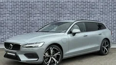 Gebruikt 2025 Volvo V60 Stationwagen | € 56.975 (Eerlijke prijs)