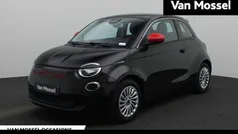 Zwart Gebruikt 2023 Fiat 500e Red Hatchback | € 20.900 (Eerlijke prijs)