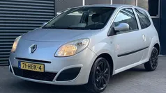 Grijs Gebruikt 2008 Renault Twingo Hatchback | € 1.750 (Eerlijke prijs)