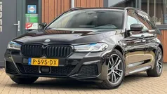 Zwart Gebruikt 2022 BMW 530e M Sport Stationwagen | € 39.950 (Goede deal)