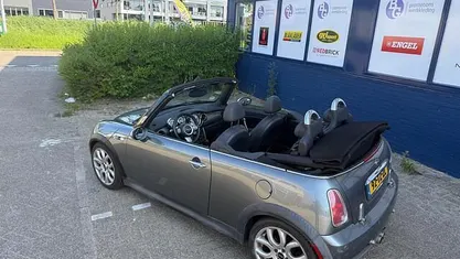 Grijs Occasion 2005 Mini Cooper S Cabriolet Chili Cabriolet | € 5.450 (Eerlijke prijs)