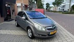 Gebruikt 2010 Opel Corsa Cosmo Hatchback | € 1.299 (Eerlijke prijs)