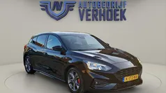 Gebruikt 2021 Ford Focus ST-Line Hatchback | € 19.900 (Eerlijke prijs)