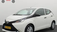 Gebruikt 2017 Toyota Aygo Hatchback | € 8.739 (Eerlijke prijs)