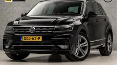 Zwart Gebruikt 2019 VW Tiguan Highline SUV | € 27.445 (Eerlijke prijs)