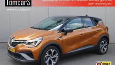 Bruin Gebruikt 2022 Renault Captur R.S. SUV | € 24.750 (Eerlijke prijs)