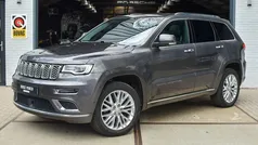 , metallic lak Gebruikt 2018 Jeep Grand Cherokee Summit SUV | € 25.620 (Eerlijke prijs)