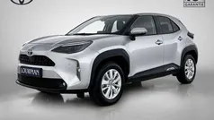 Gebruikt 2024 Toyota Yaris Cross Business Edition SUV | € 28.945 (Eerlijke prijs)